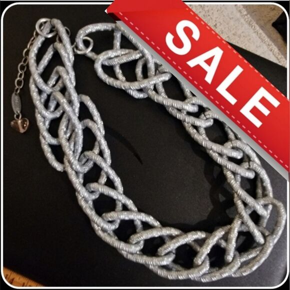 #Sabika Fall 2022 What Matters Bold Chunky Chain Link Necklace #NWOT - Picture 1 of 7